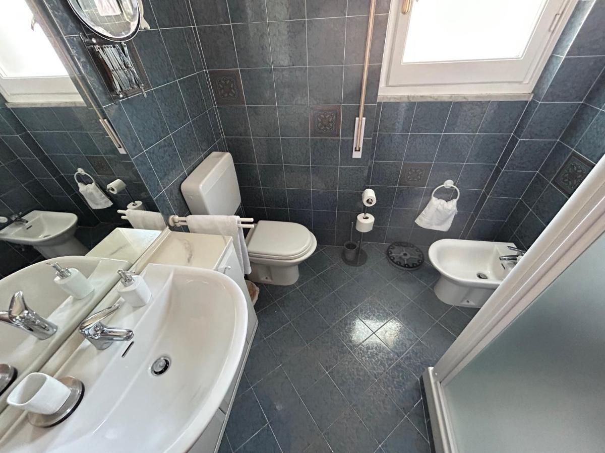 Vila Ca Tea Lavagna Exteriér fotografie